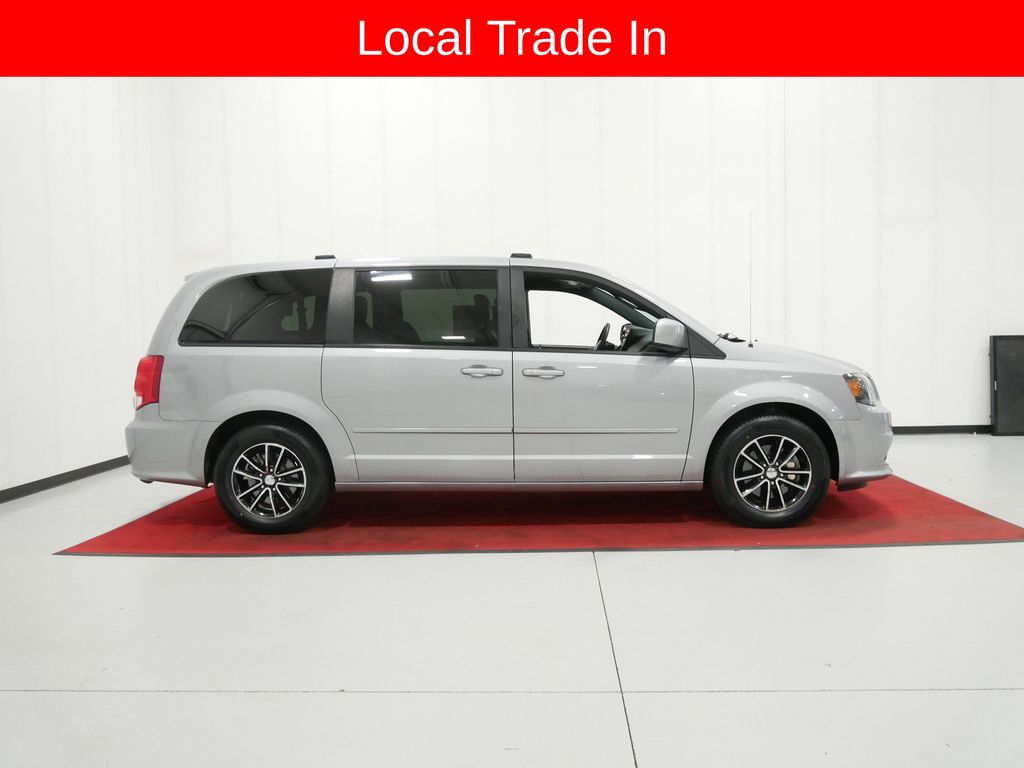 Used 2015 Dodge Grand Caravan Van