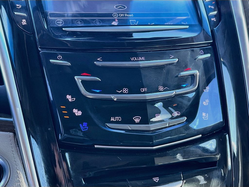 Used 2019 White Cadillac Luxury image 16