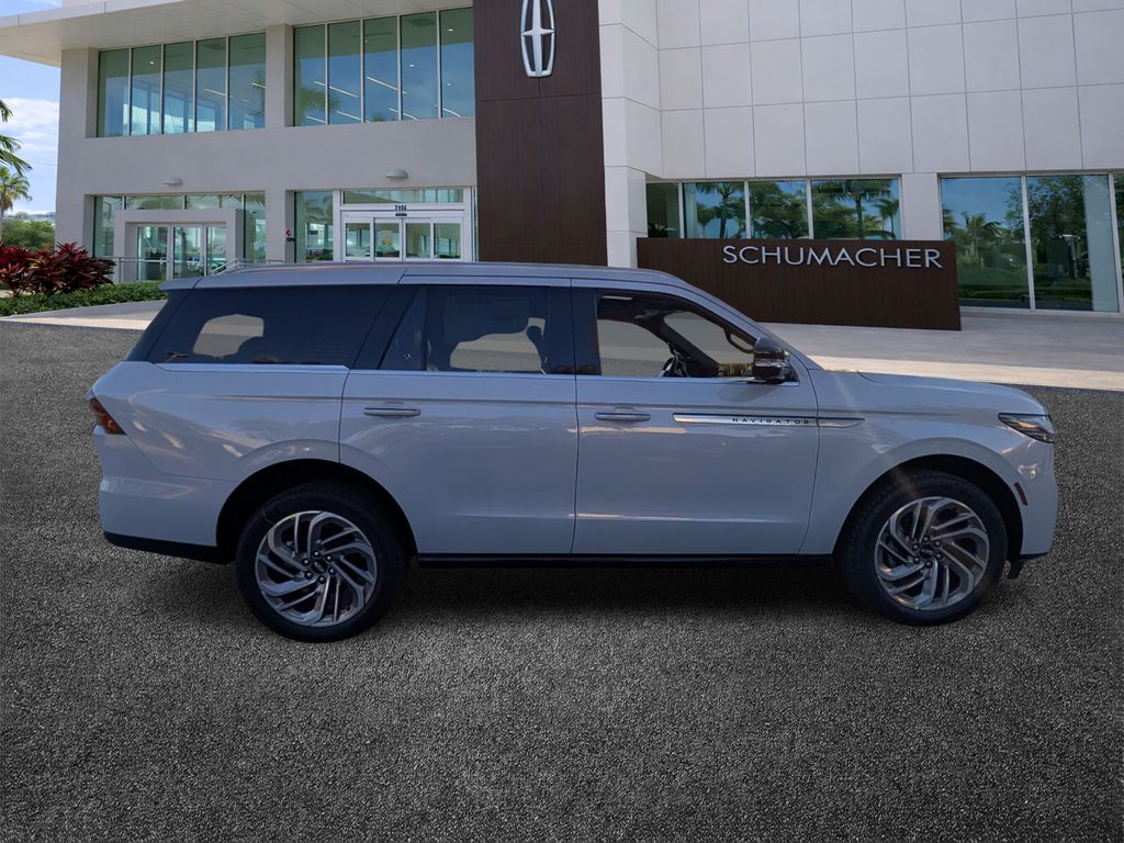 new 2026 Lincoln Navigator car, priced at $103,233
