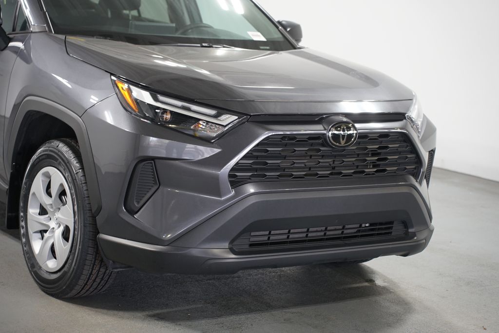 Thumbnail: 2024 Toyota RAV4 - 4