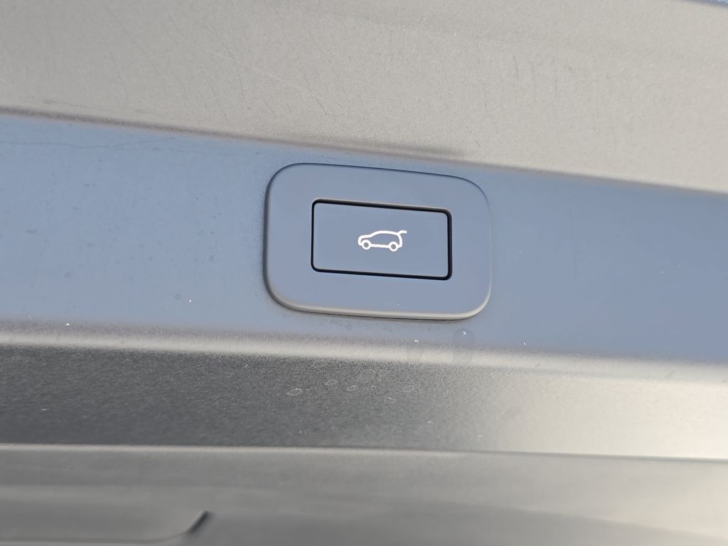 New 2026 Gray Land Rover Dynamic SE image 14