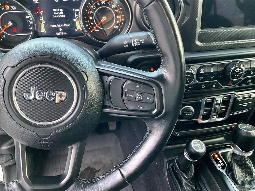 2022 Jeep Gladiator — photo 24