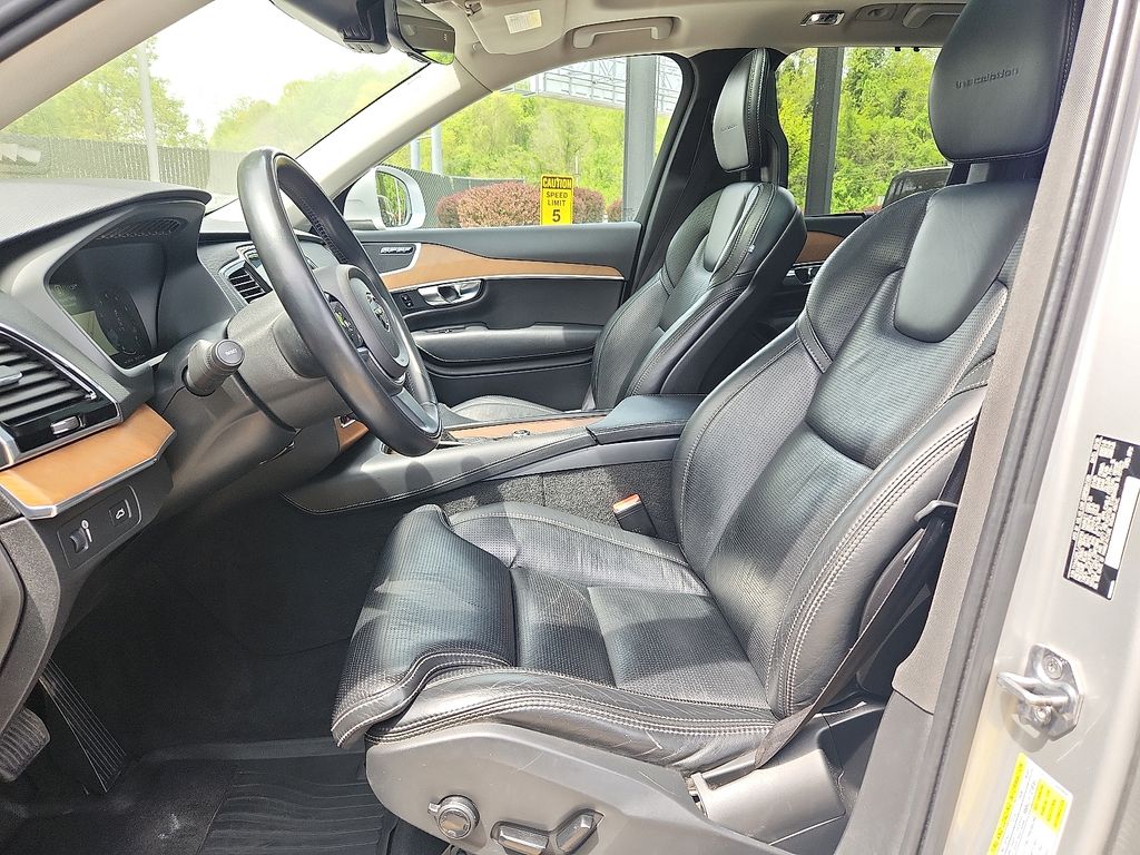 2018 Volvo XC90 T6 Inscription 14