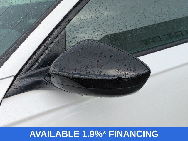 Certified Used 2025 White Honda SE image 12