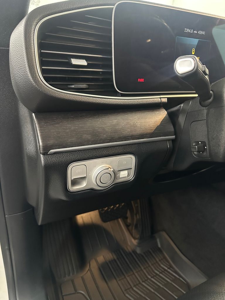 used 2022 Mercedes-Benz GLE car, priced at $34,985