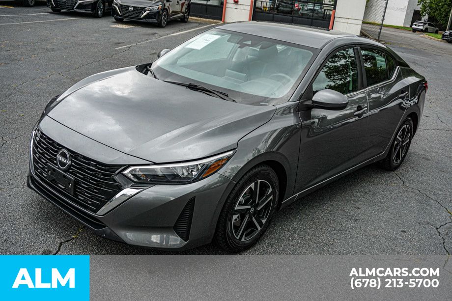 Used 2024 Gray Nissan SV image 15