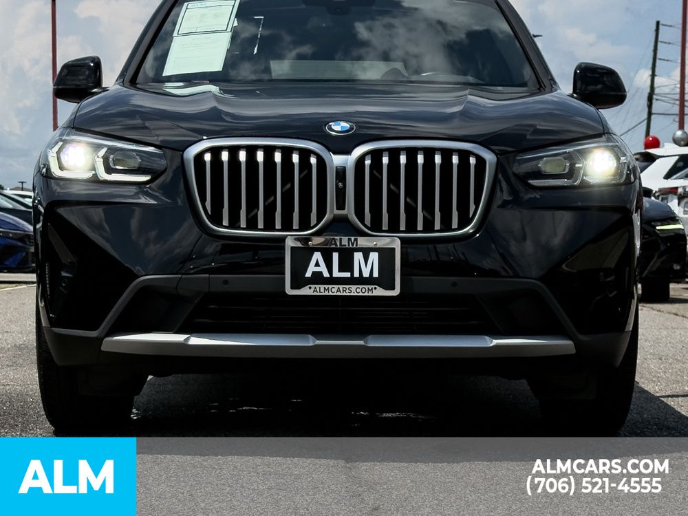 Used 2024 Black BMW sDrive30i image 8