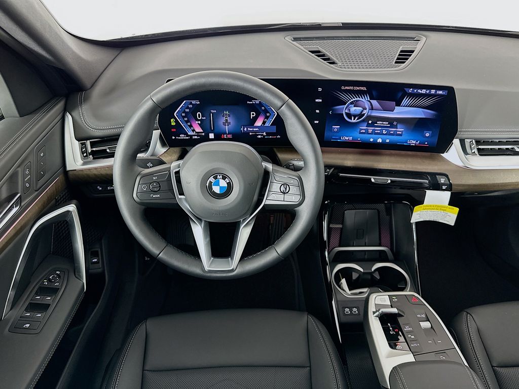 Thumbnail: 2025 BMW X1 - 19