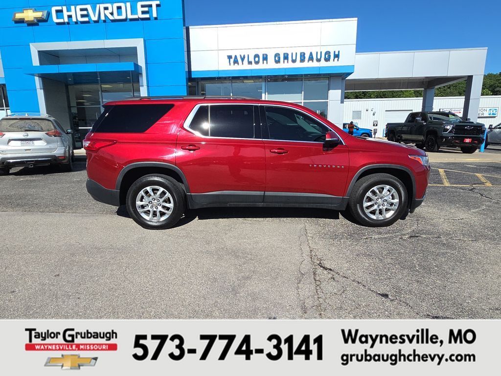 Cajun Red Tintcoat 2021 Chevrolet Traverse SUV / Crossover Front-Wheel Drive Automatic