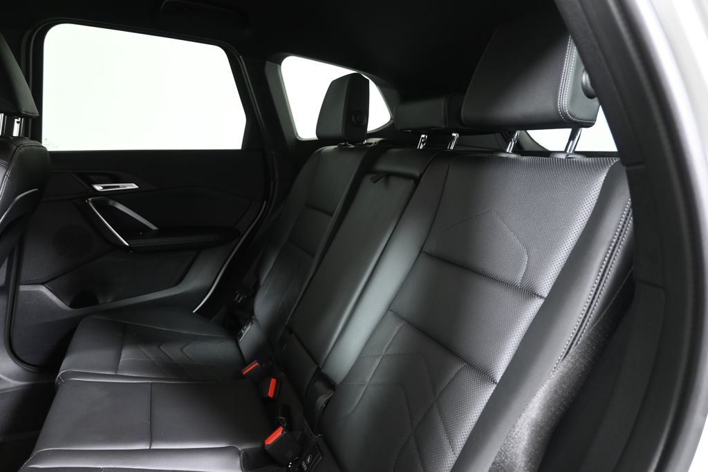 Thumbnail: 2023 BMW X1 - 4