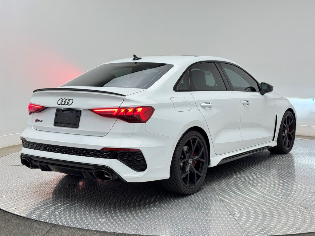 Thumbnail: 2024 Audi RS 3 - 19