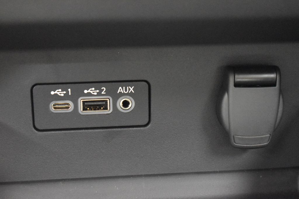 Thumbnail: 2025 Nissan Altima - 24