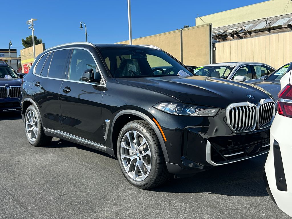 Thumbnail: 2026 BMW X5 - 2