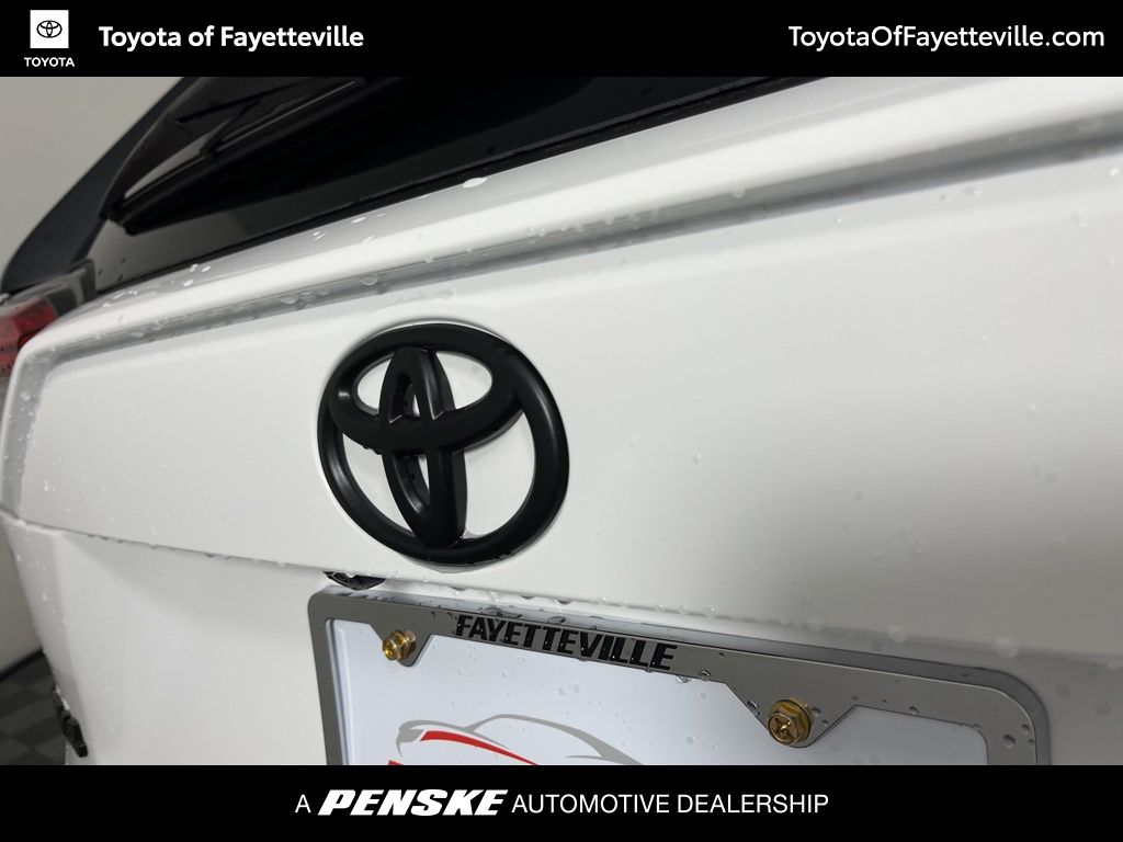 Thumbnail: 2025 Toyota RAV4 - 18