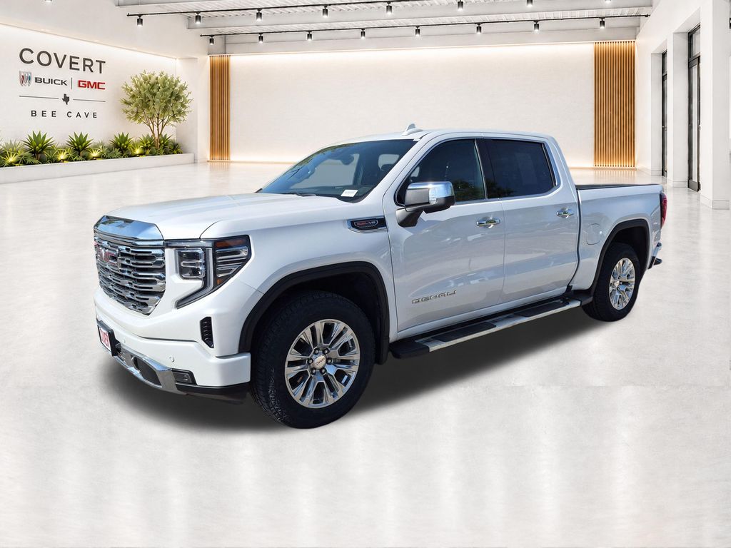 Used 2023 White GMC Denali image 4