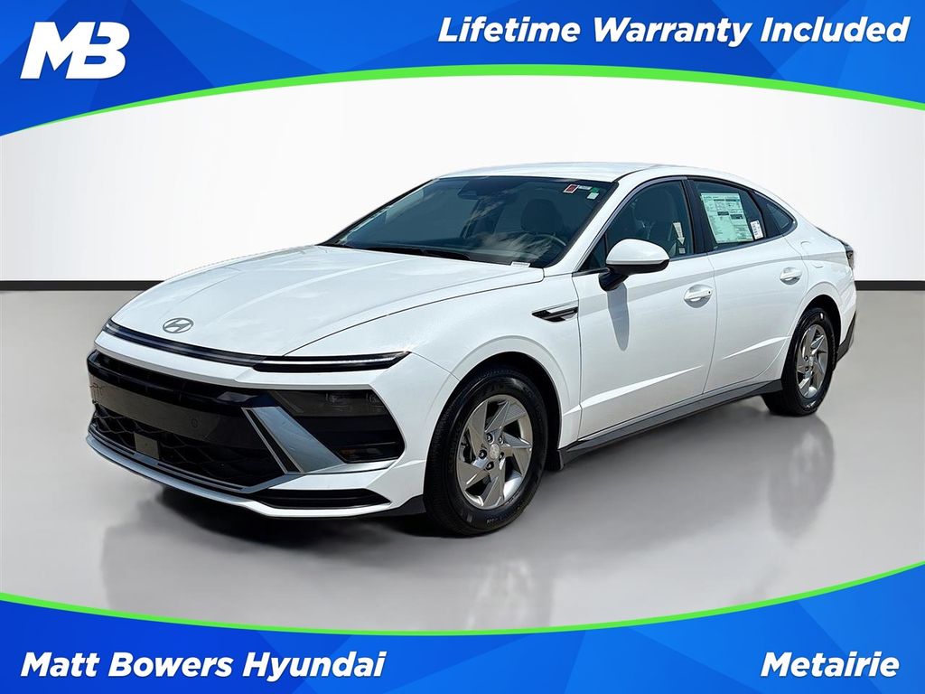 Serenity White 2026 Hyundai Sonata Sedan Front-Wheel Drive 8-Speed Automatic
