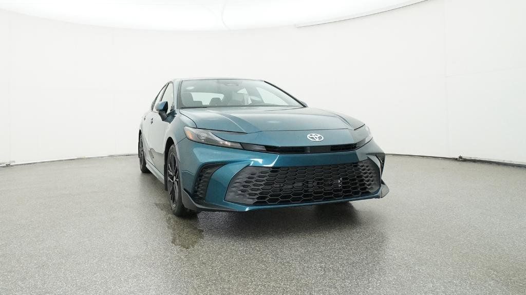2025 Toyota Camry SE 21