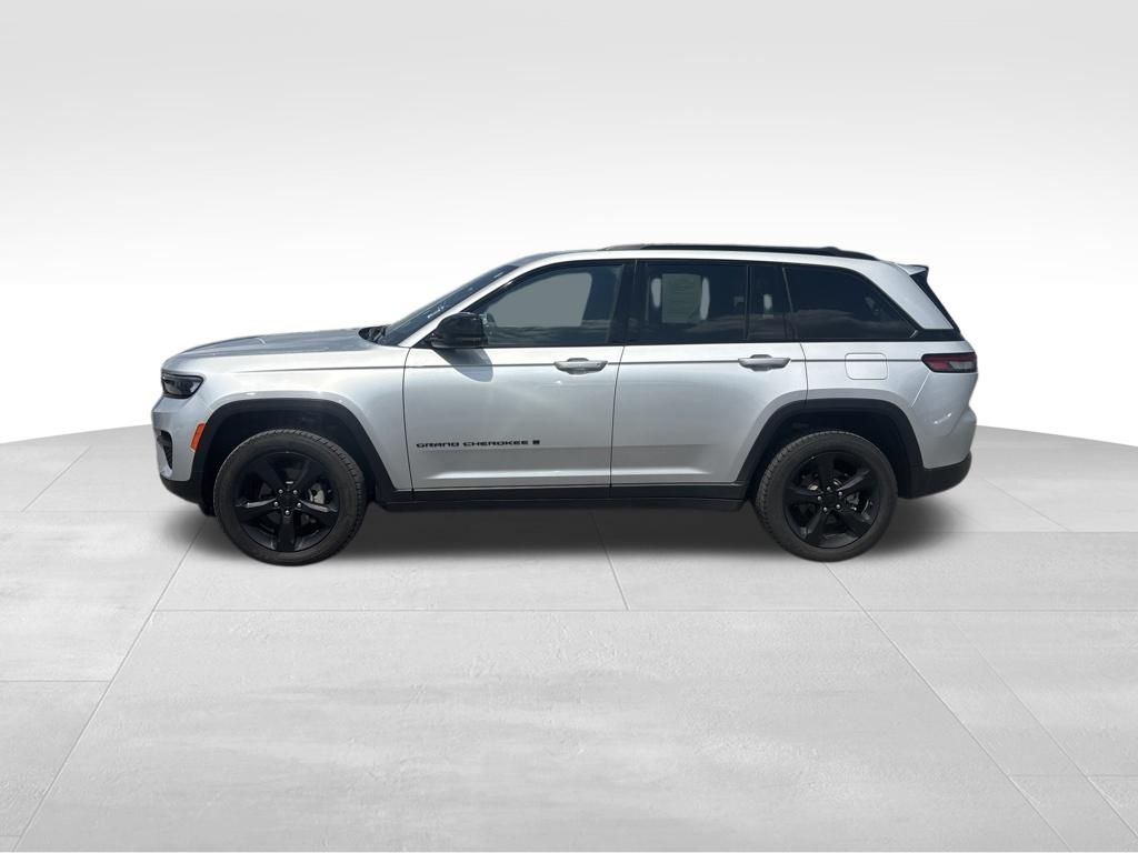 Used 2024 Jeep Grand Cherokee SUV