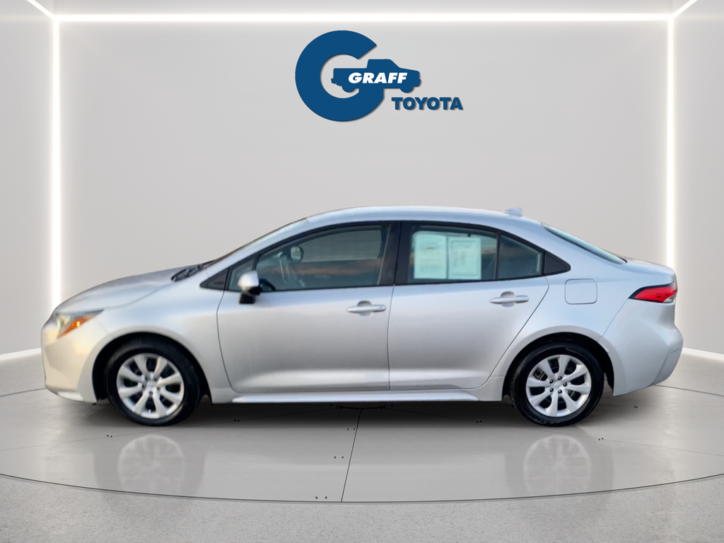 Used 2020 Toyota Corolla LE with VIN 5YFEPRAE1LP022311 for sale in Chesterton, IN