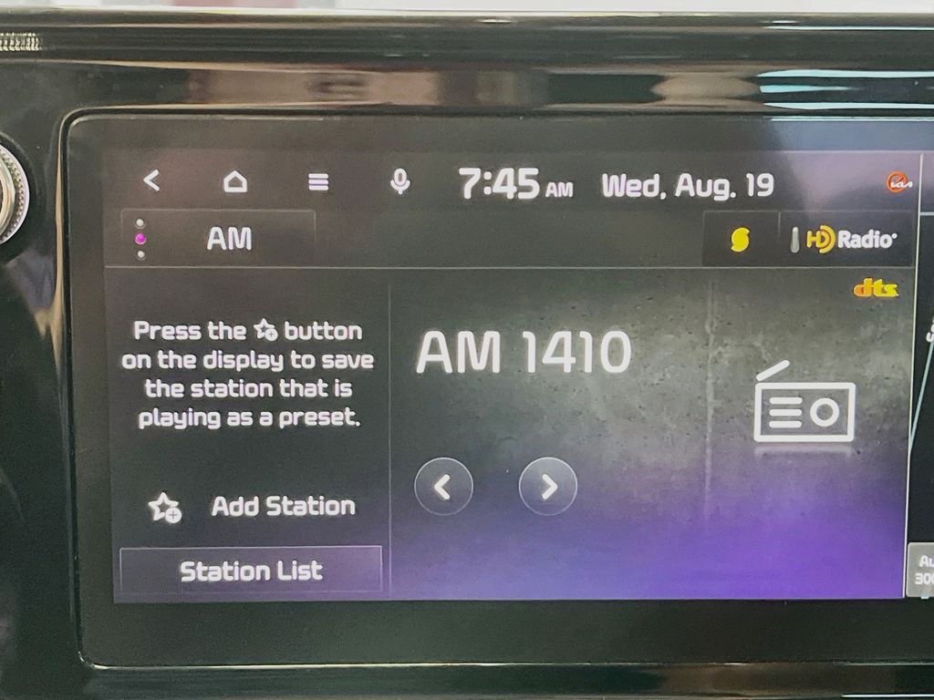 Used 2024 Wolf Gray Kia GT-Line image 15