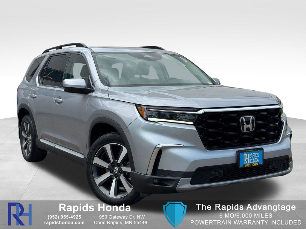 Lunar Silver Metallic 2024 Honda Pilot SUV / Crossover All-Wheel Drive Automatic