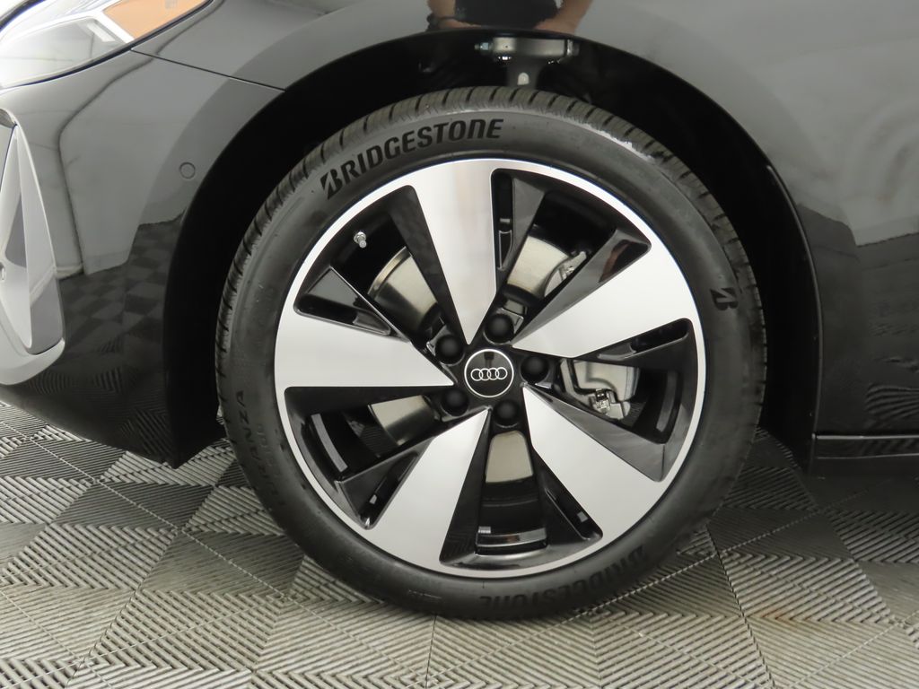2025 Audi A5  31