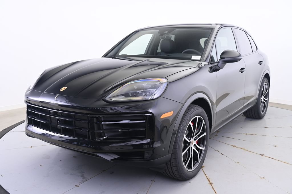 Thumbnail: 2025 Porsche Cayenne - 1