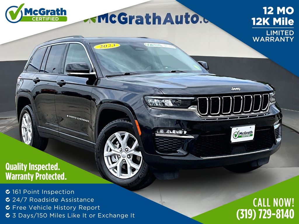 Diamond Black Crystal Pearlcoat 2023 Jeep Grand Cherokee SUV / Crossover Four-Wheel Drive 8-Speed Automatic
