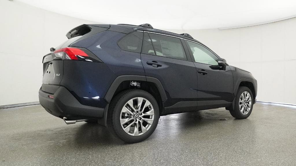 Thumbnail: 2025 Toyota RAV4 - 24