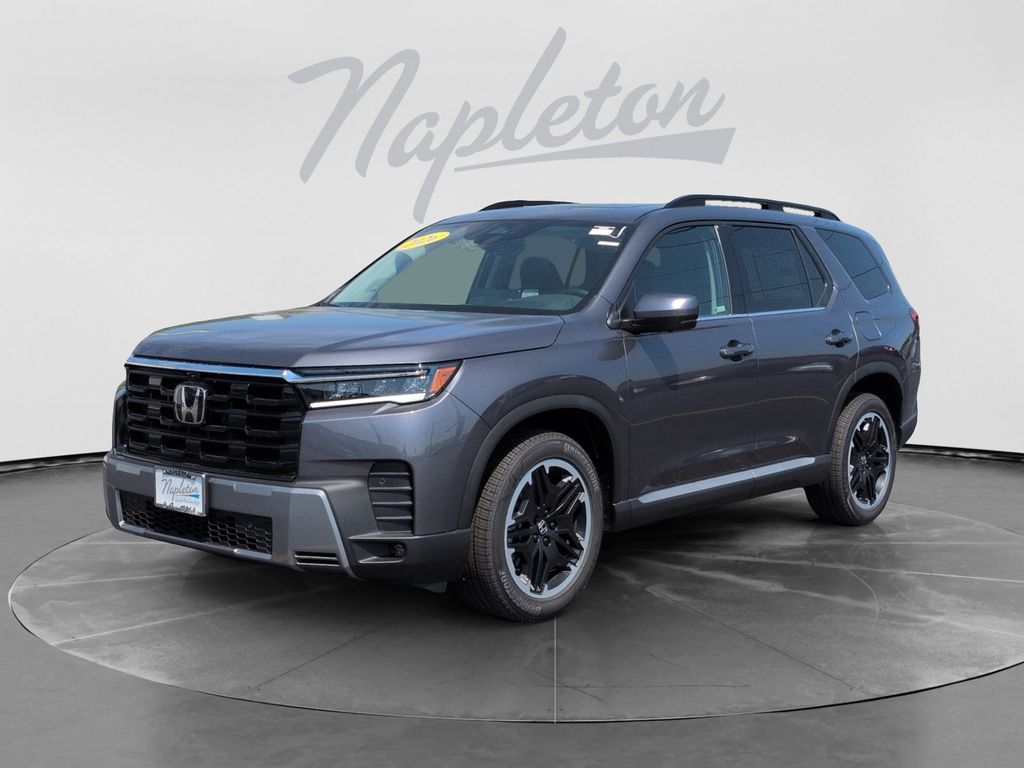 Gray (Modern Steel Metallic) 2026 Honda Pilot SUV / Crossover All-Wheel Drive Automatic