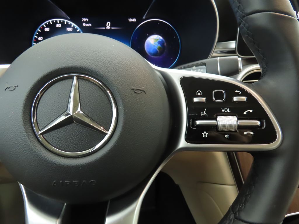 Thumbnail: 2022 Mercedes-Benz GLC - 12