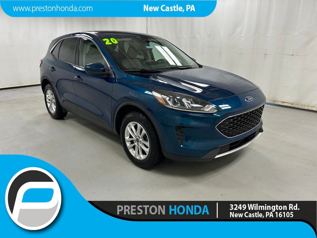 2020 Ford Escape SE