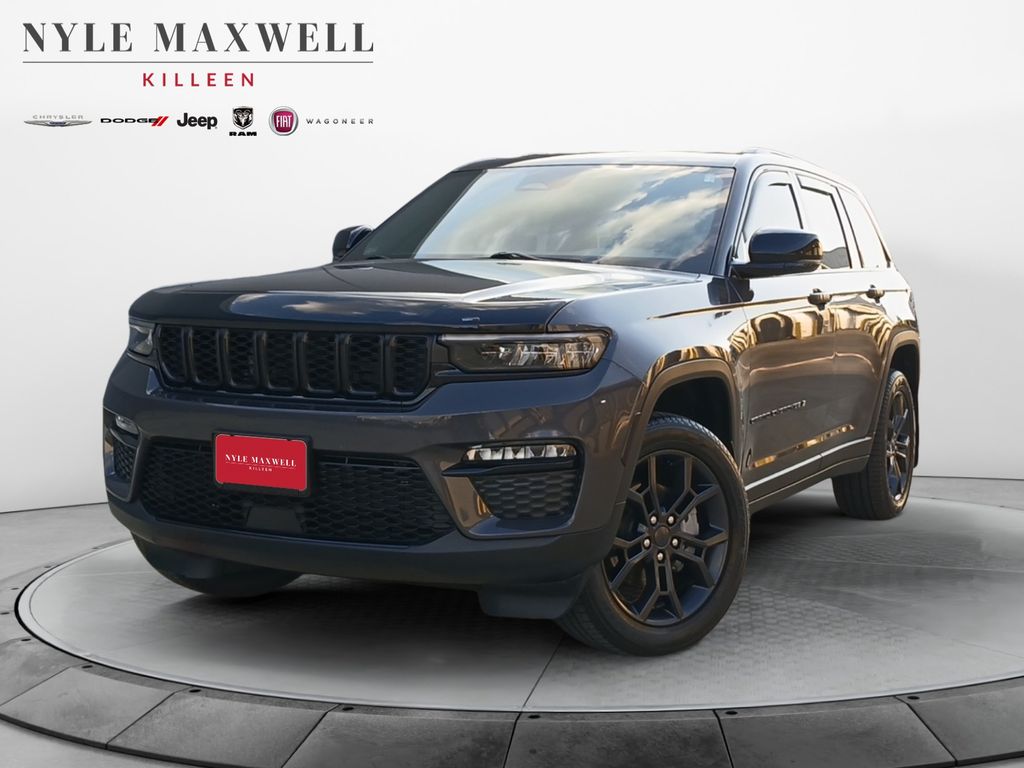 Gray Metallic 2025 Jeep Grand Cherokee SUV / Crossover Four-Wheel Drive 8-Speed Automatic