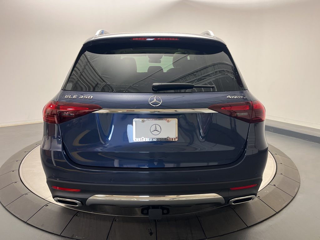 Thumbnail: 2026 Mercedes-Benz GLE - 6