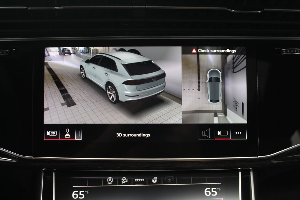 Thumbnail: 2026 Audi Q8 - 30