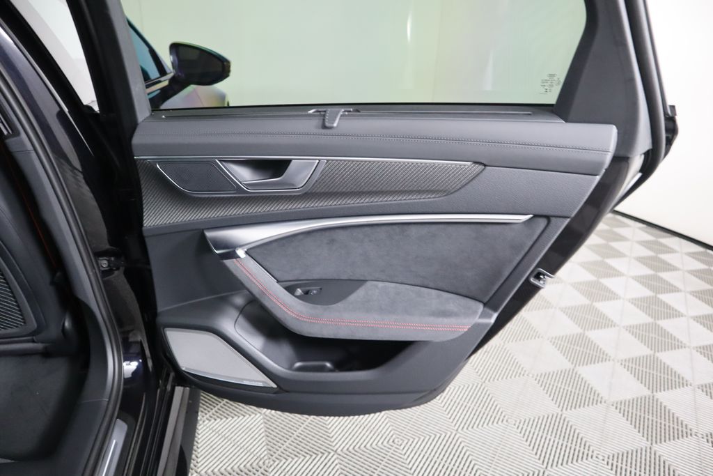 2025 Audi RS 6 4.2 29