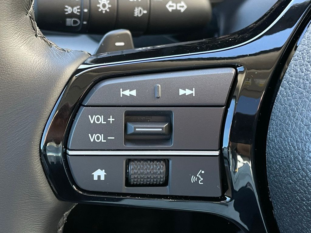 Thumbnail: 2025 Honda Pilot - 15
