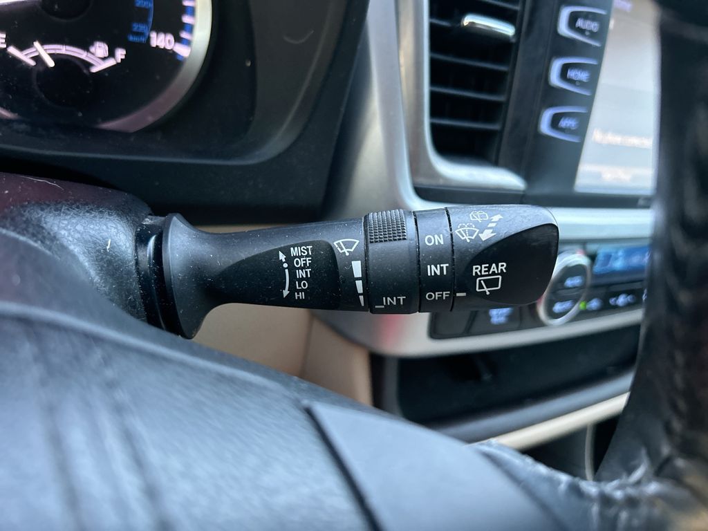 Thumbnail: 2017 Toyota Highlander - 19