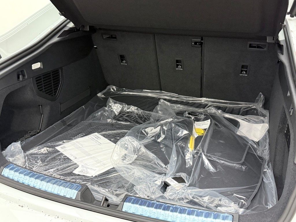 Thumbnail: 2025 Audi A5 - 22