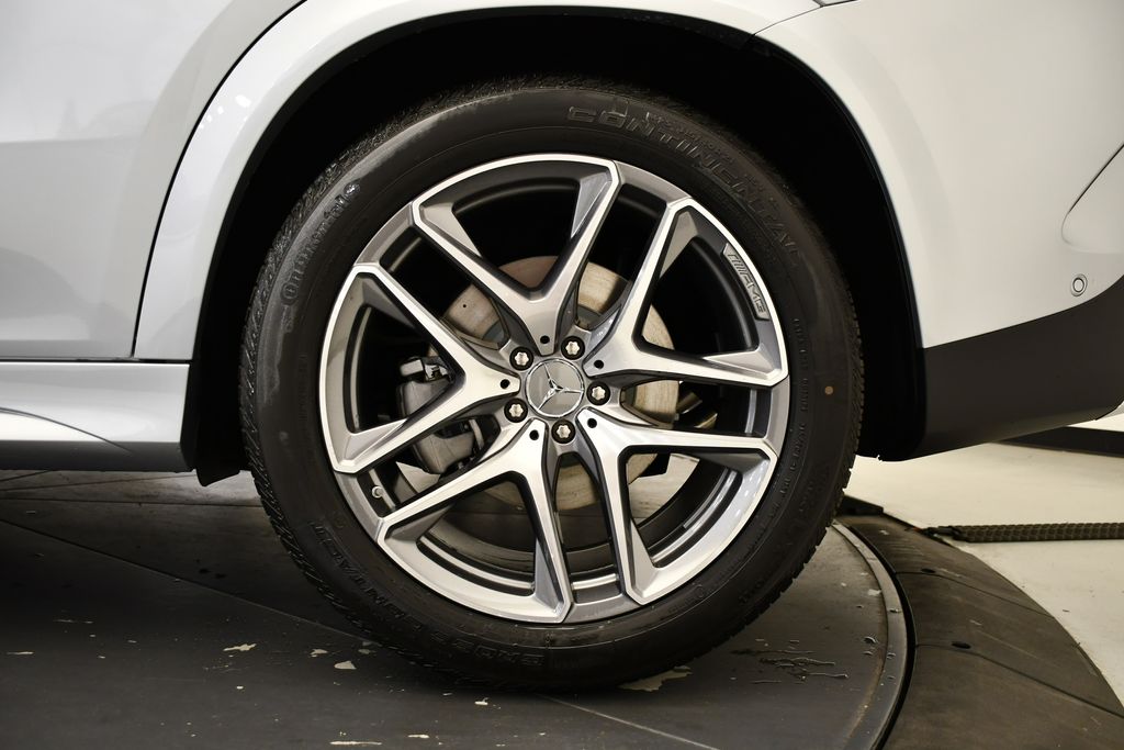 Thumbnail: 2026 Mercedes-Benz GLE - 15