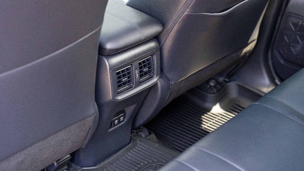 Used 2020 Toyota RAV4 XLE Premium 4D Sport Utility