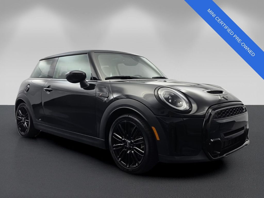2024 MINI Cooper S Signature