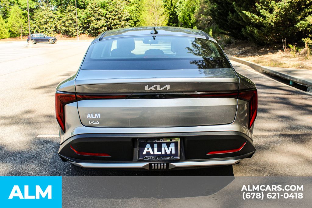 Used 2025 Gray Kia LXS image 10