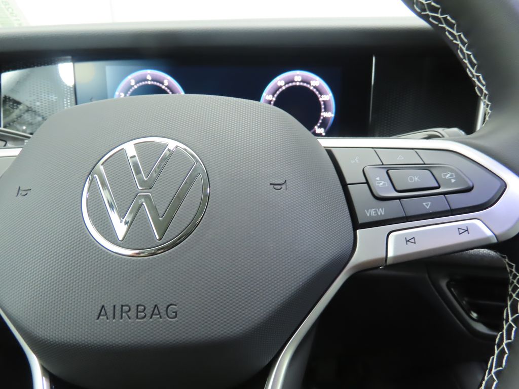 Thumbnail: 2026 Volkswagen Tiguan - 12