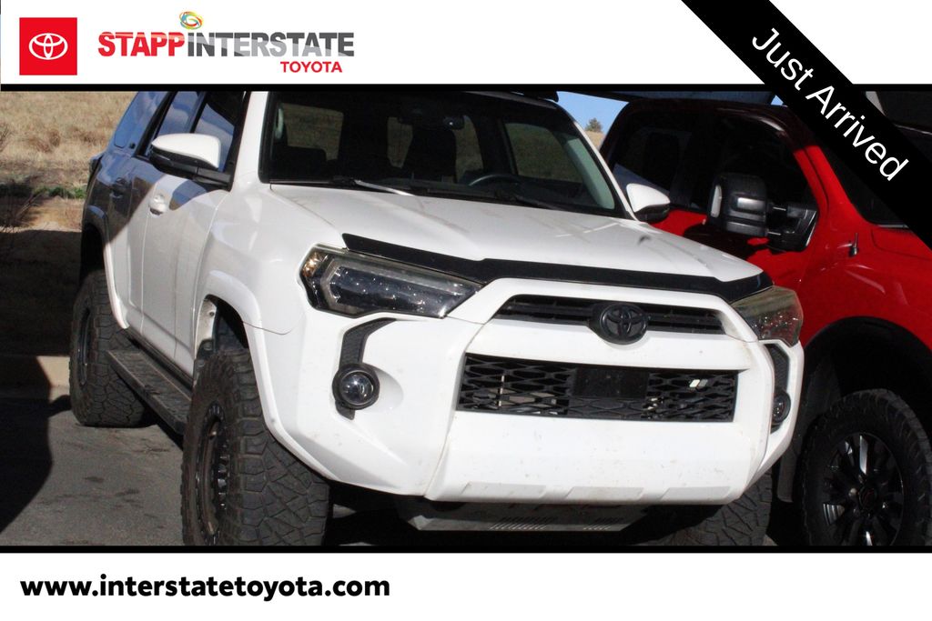 2020 Toyota 4Runner SR5 4WD