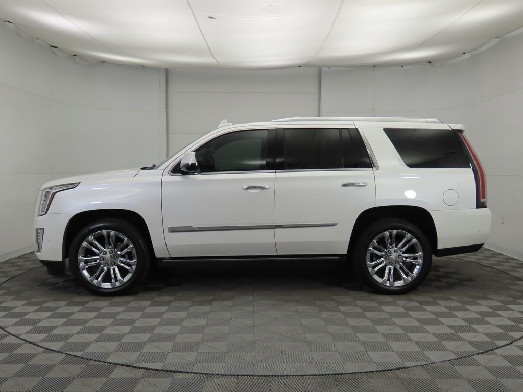 Thumbnail: 2017 Cadillac Escalade - 8