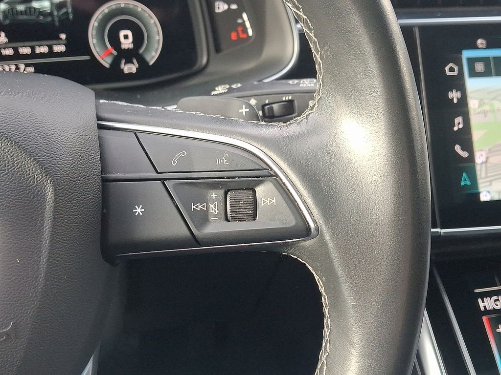 Thumbnail: 2022 Audi Q8 - 23