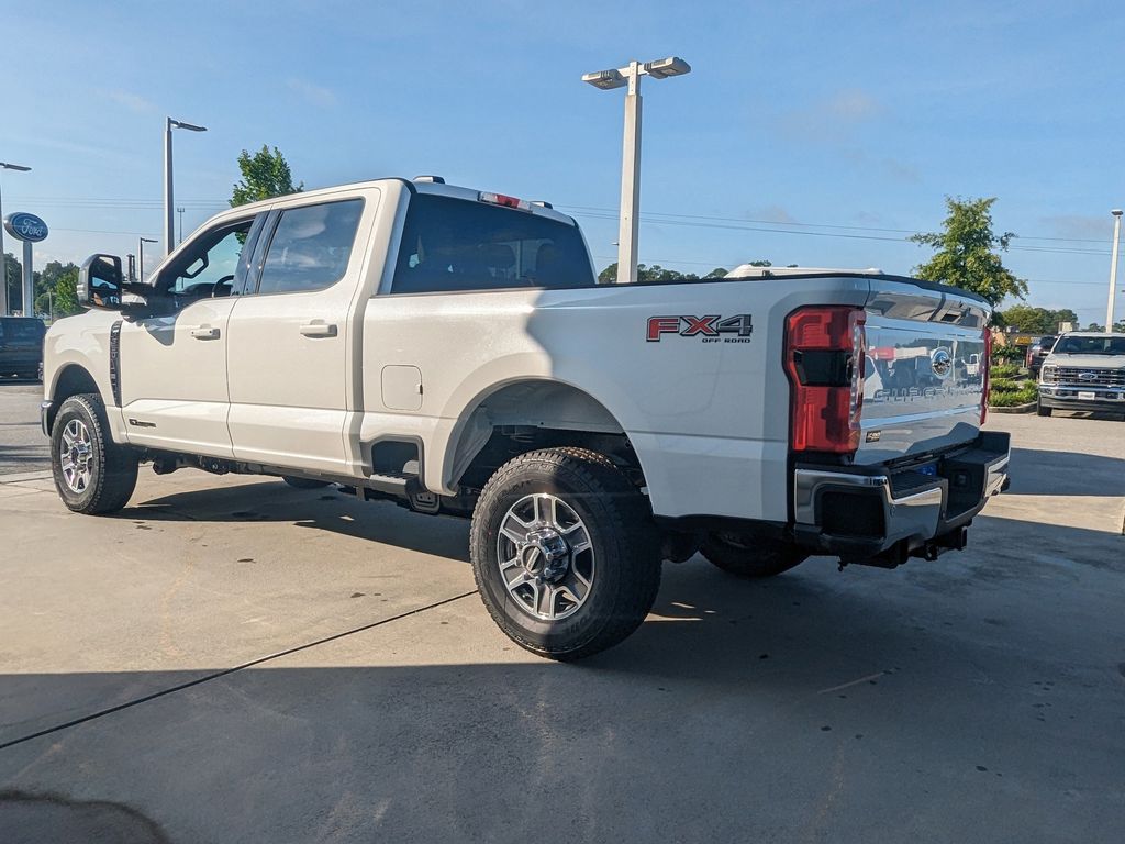 2025 Ford F-350 Super Duty Lariat