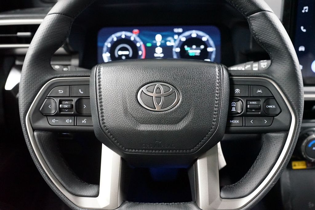 Thumbnail: 2025 Toyota 4Runner - 13