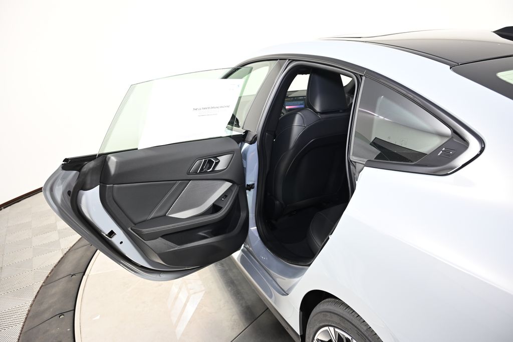 Thumbnail: 2026 BMW 2 Series - 23